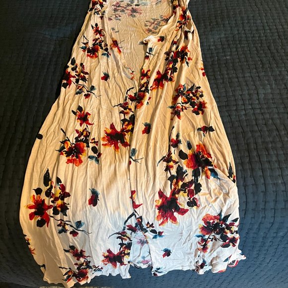 Duster in floral by Plume & Thread, Made in the USA - Picture 2 of 3